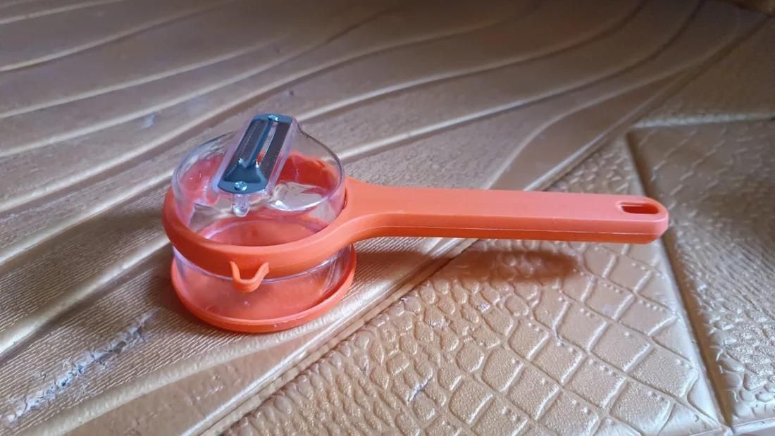 ⚡Peeler With Storage Box⚡